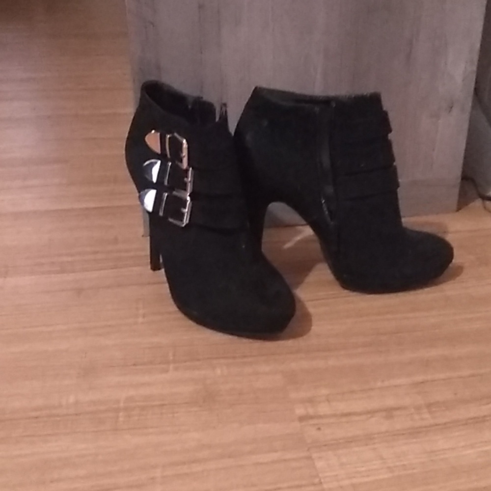Boot heels - Picture 2 of 2